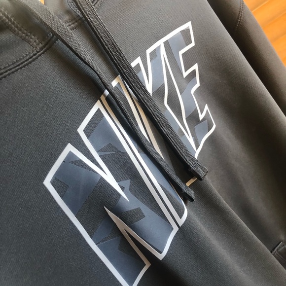 Nike Grey Pullover - Picture 2 of 4